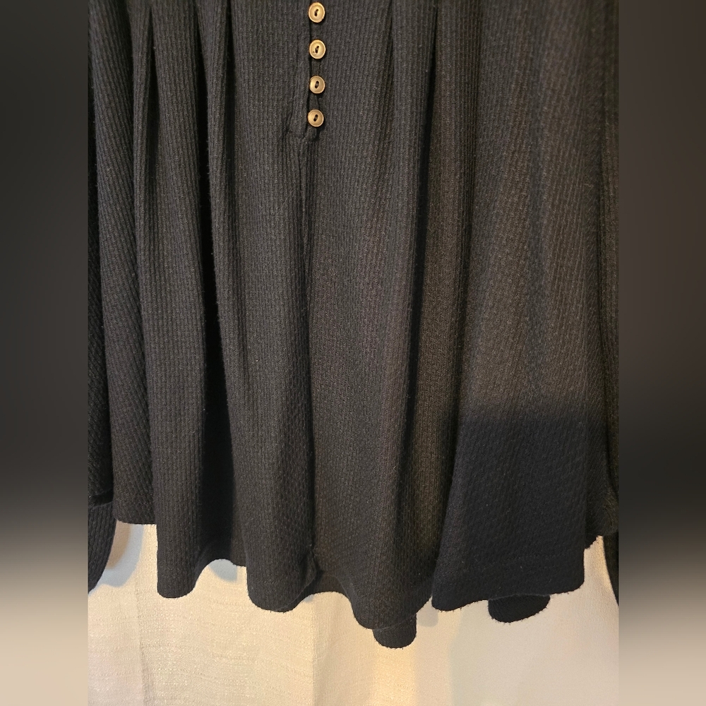 Free People Black Devon Relaxed Long Sleeve Blouse Oversized Boho Hippie Size XS - Picture 3 of 11